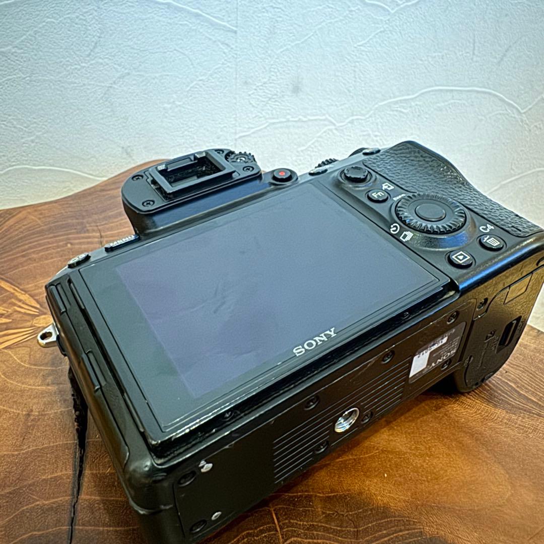 SONY α7 III ミラーレス一眼カメラ(本体)