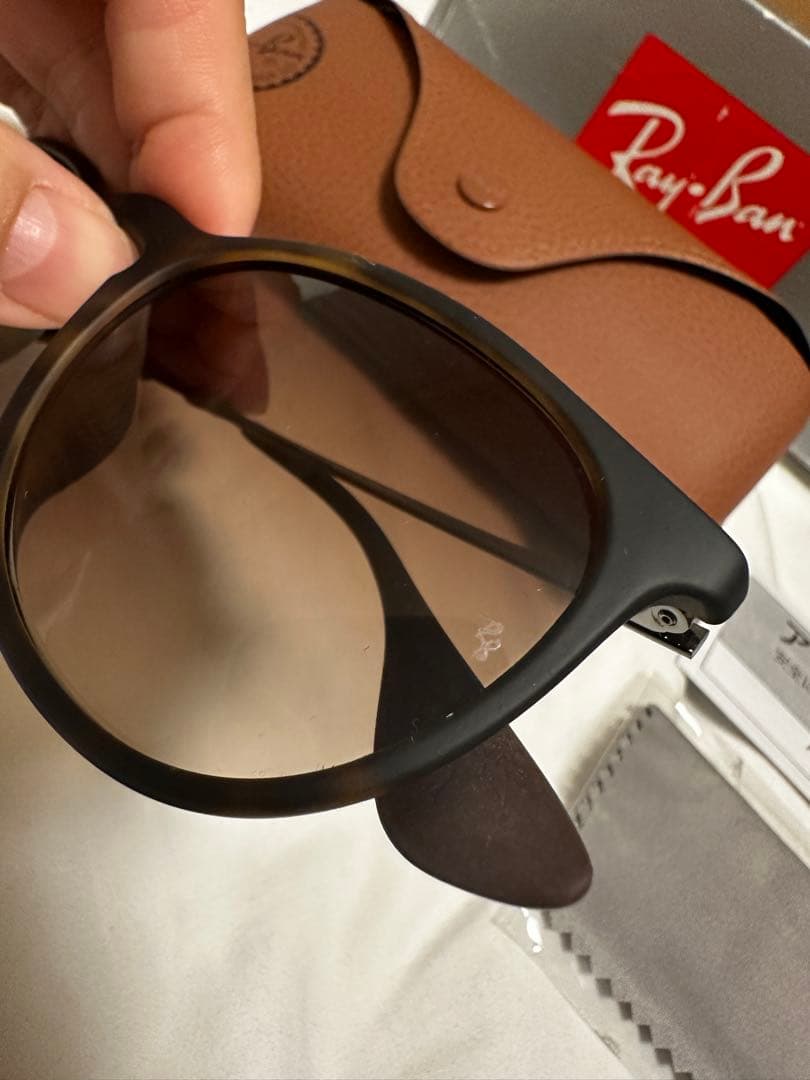 Ray Ban RB4171F ERIKA Classic サングラスレディース