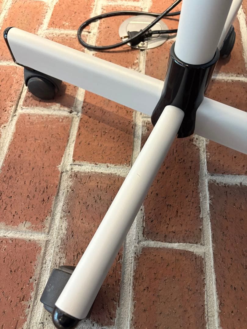 フェイシャルスチーマー中古品