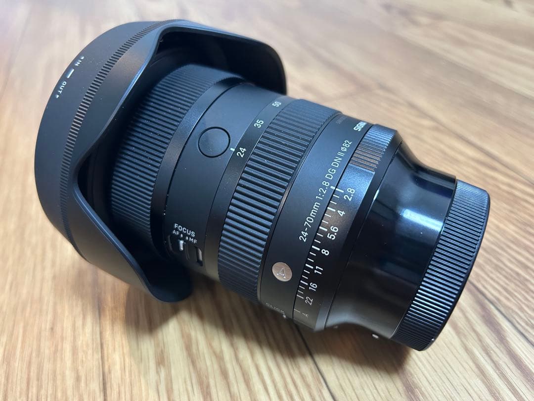 【美品】SIGMA 24-70mm F2.8 DG DN II PLフィルター付