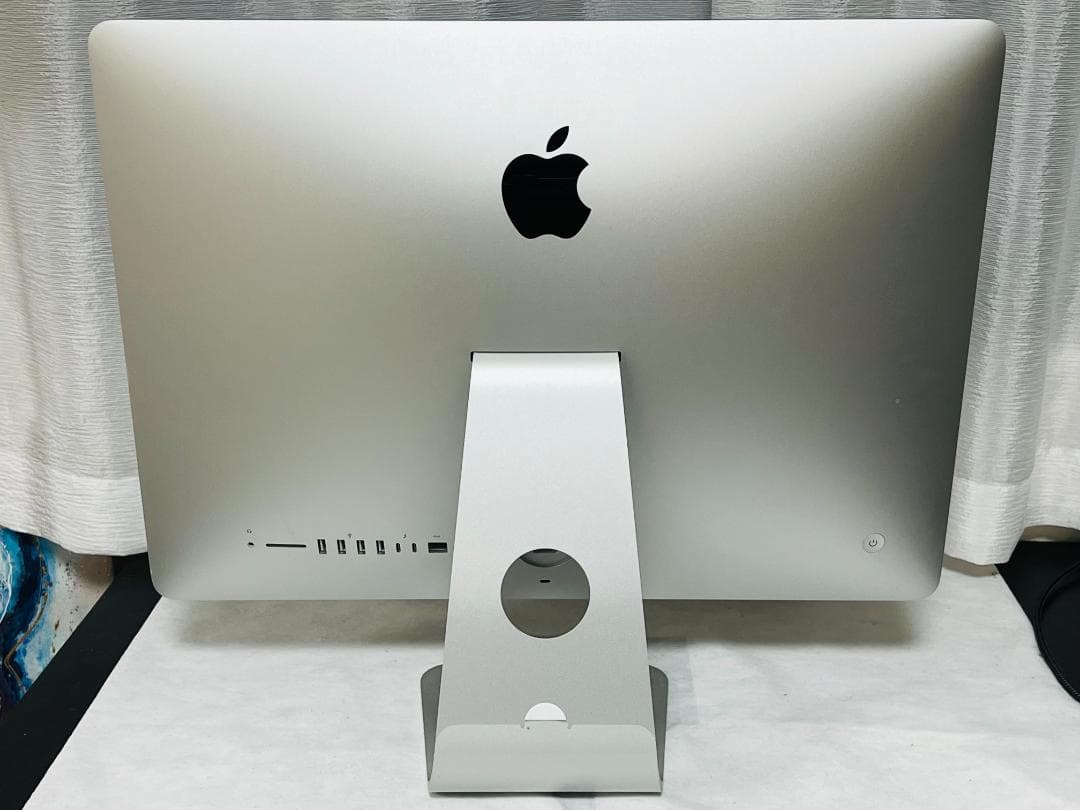 Apple iMac 21.5 4K 2019★i3/16GB/SSD 512G