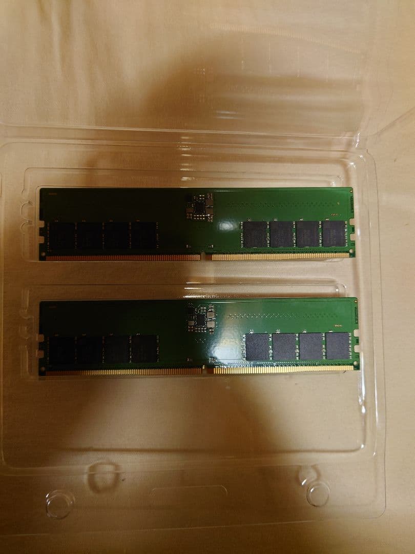 Hynix 16GB2枚 DDR5 メモリー 4800