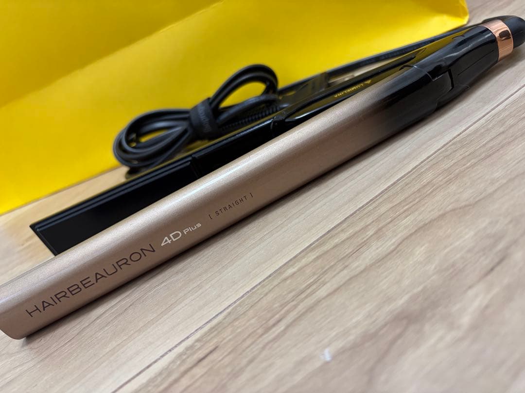 【最終値下げ】HAIRBEAURON 4D Plus ストレートヘアアイロン