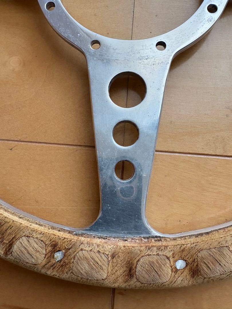 モトリタステアリング（直径33cm）