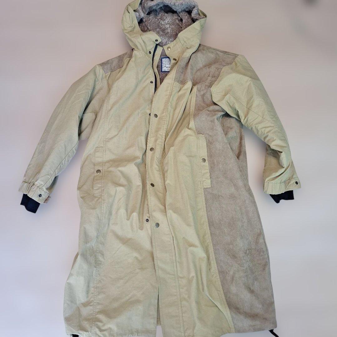 美品です❗　幾何学模様刺繍 ベージュ モッズコート