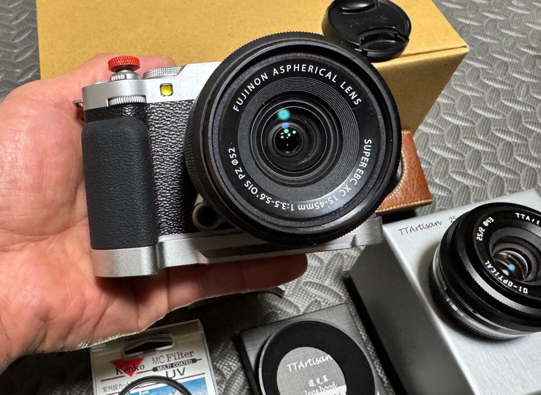 FUJIFILM X-M5レンズキットXC 15-45mm レンズ他付属品色々有