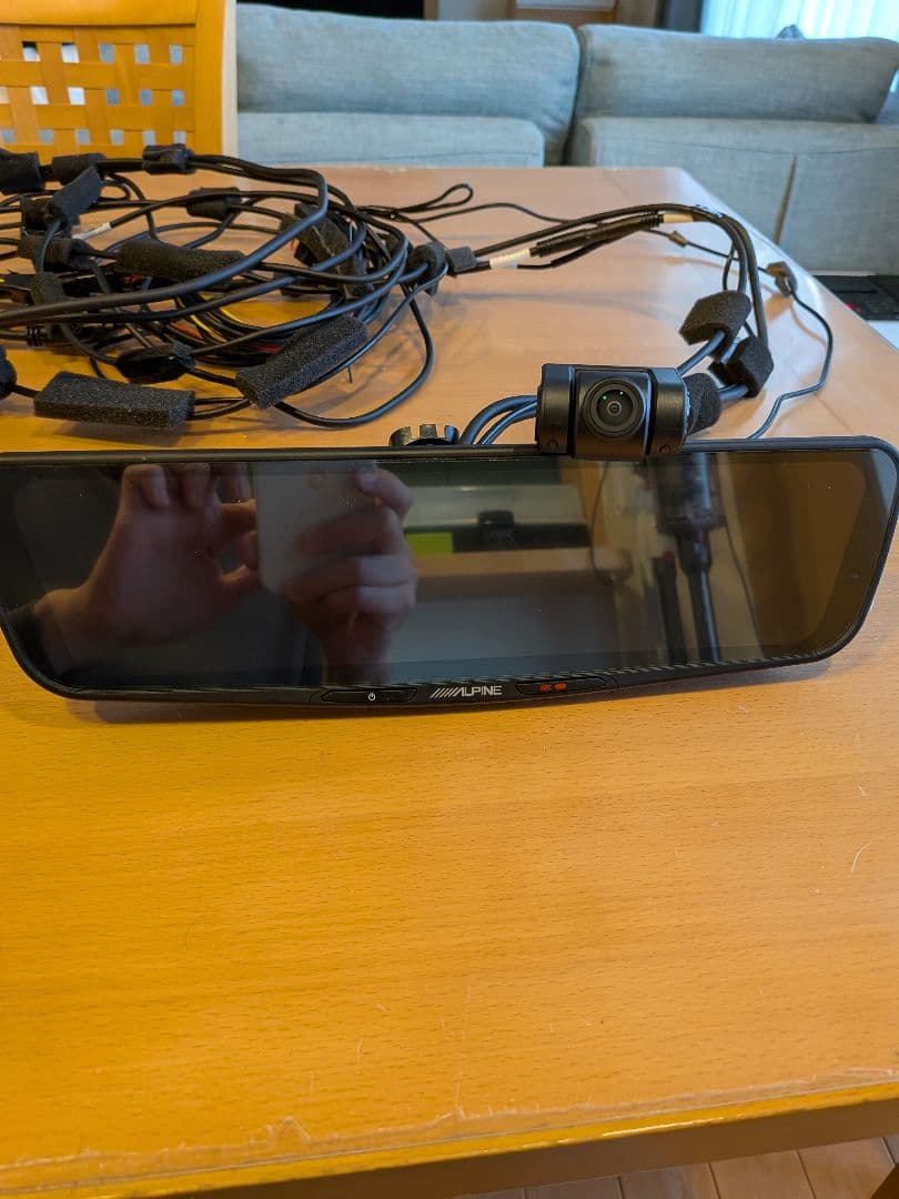 アルパイン　DMR-M01R　ミラー型ドライブレコーダー