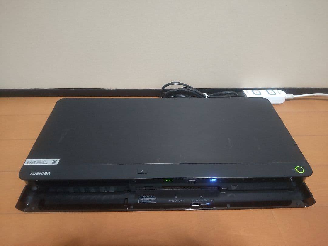 東芝　REGZA　DBR―T650 1TB→3TB プチメンテ済み