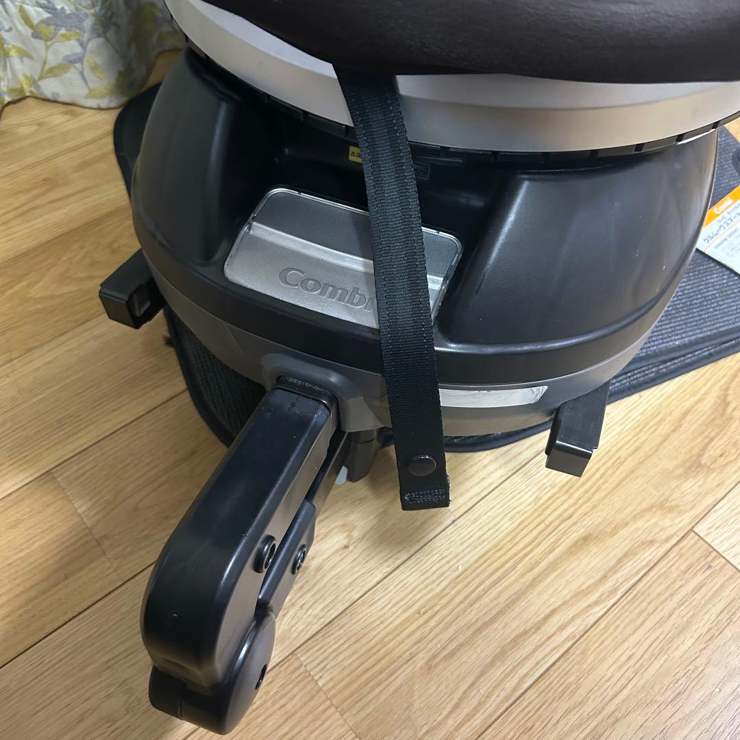 combi クルムーヴスマート　isofix 回転式　JG-650 ブラウン