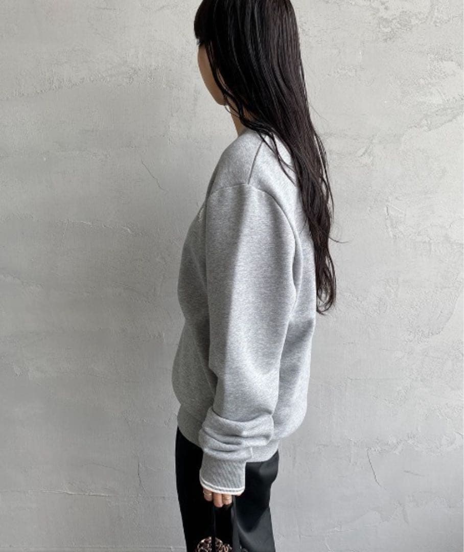 h*r様 FRED PERRYワンポイントロゴ刺繍 クルーネックスウェット