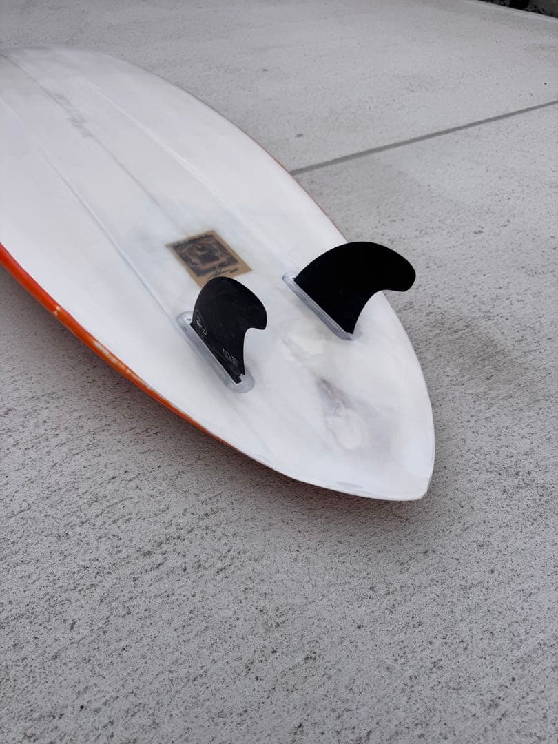 xenosurfboard ツインピン6.6 発送可能