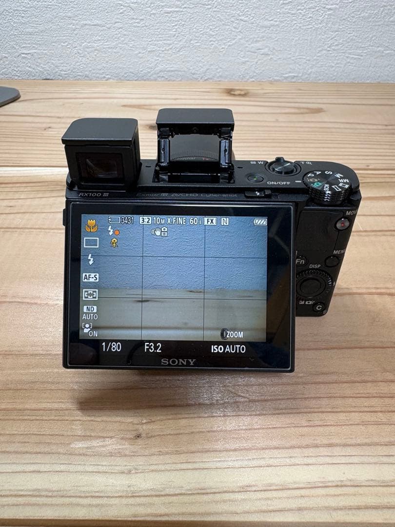 デジタルカメラ SONY Cyber-shot RX100M3