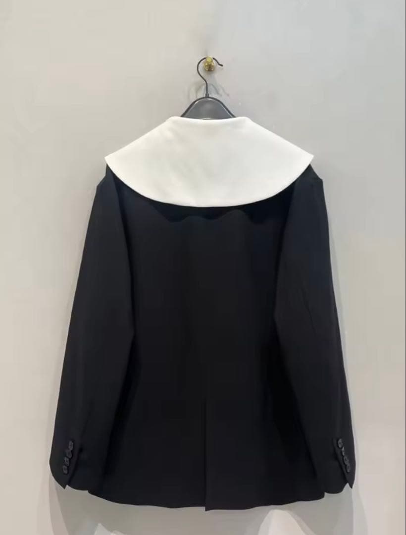 15日まで限定価格　新品クラネ　セーラーカラーTAILORED JACKET