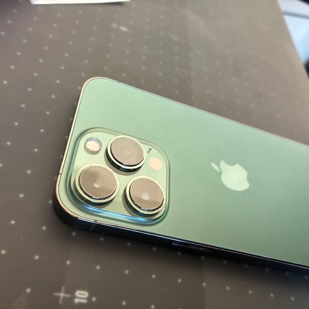 れ*も様 iPhone 13 pro 128gb アルパイングリーン　外箱USB