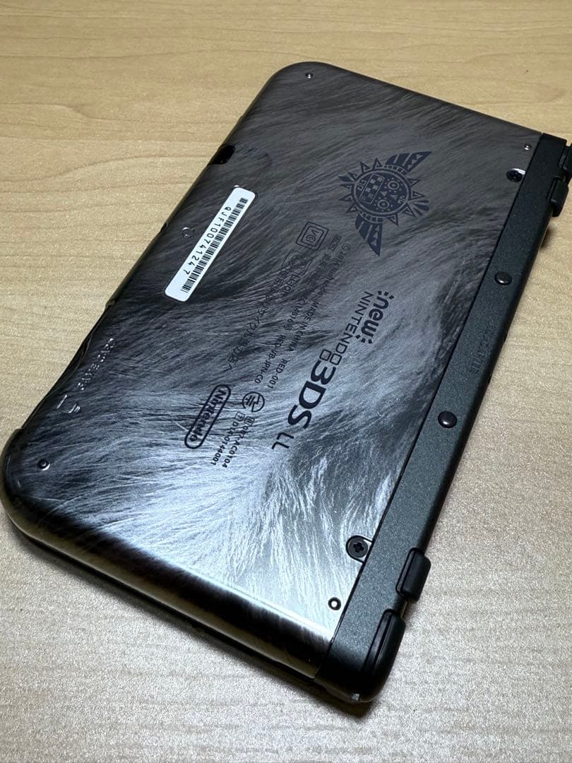 【美品】 ニンテンドー 3DS LL モンスターハンター4G スペシャルパック