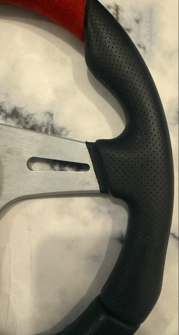 momo ステアリング　モモ　ハンドル　D型