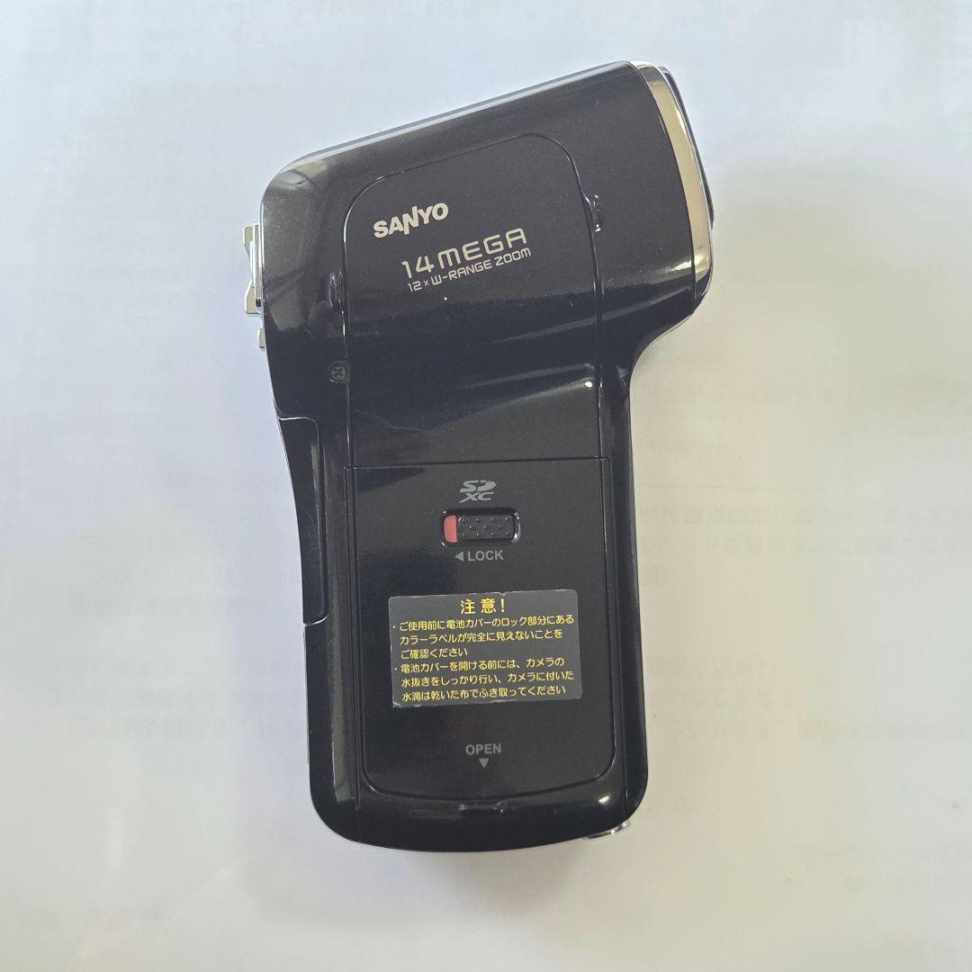 SANYO 防水型デジタルムービーカメラXacti DMX-CA100　ブラック