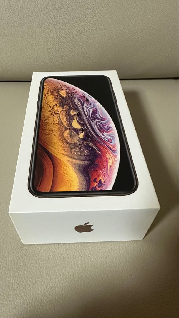 携帯電話本体 iPhone XS 64GB
