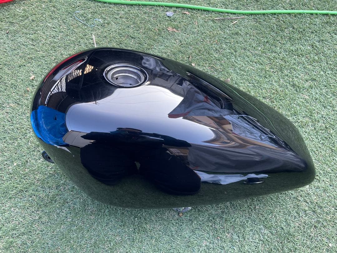 スポーツスター1200 純正タンク タンクキャップ 鍵付き 〜03