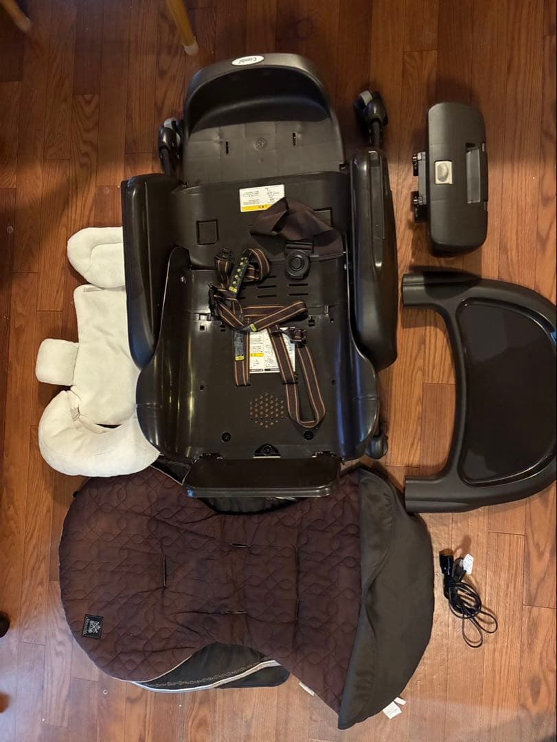 Combi ネムリラ AUTO SWING ベビーラック