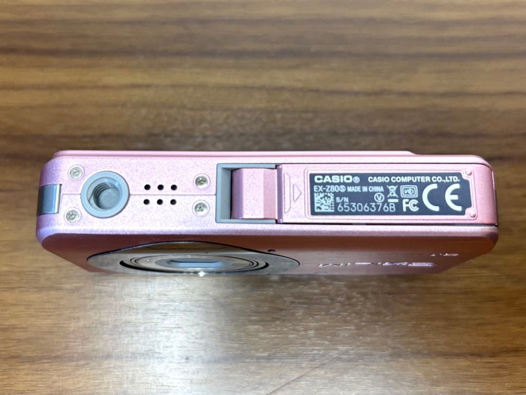 CASIO EXILIM デジタルカメラ 8.1 Mega Pixels