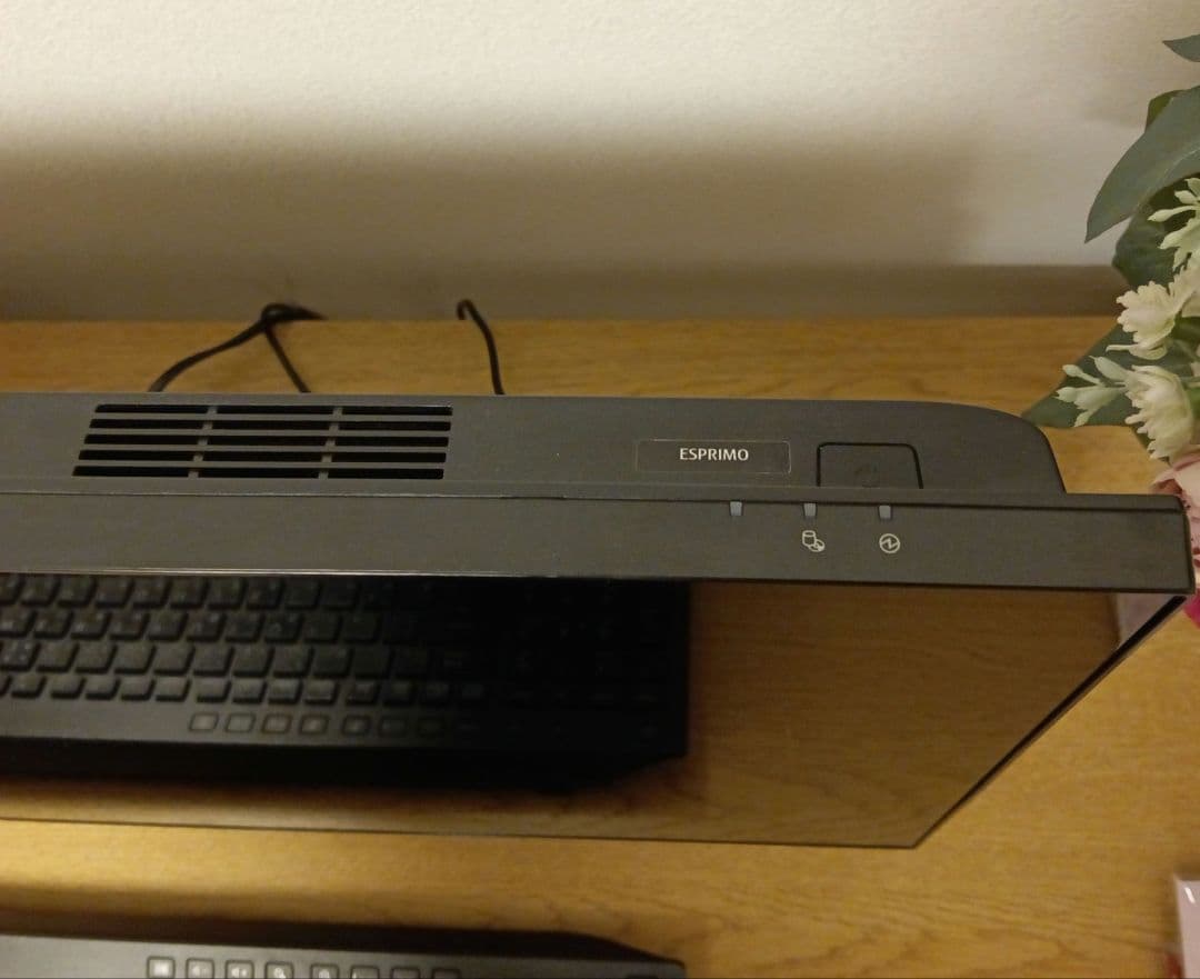 富士通 FMV ESPRIMO FHシリーズ WF1/B3