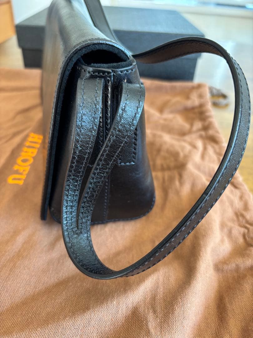 HIROFU ヒロフ 本革 レザー フォーマル ハンドバッグ 黒