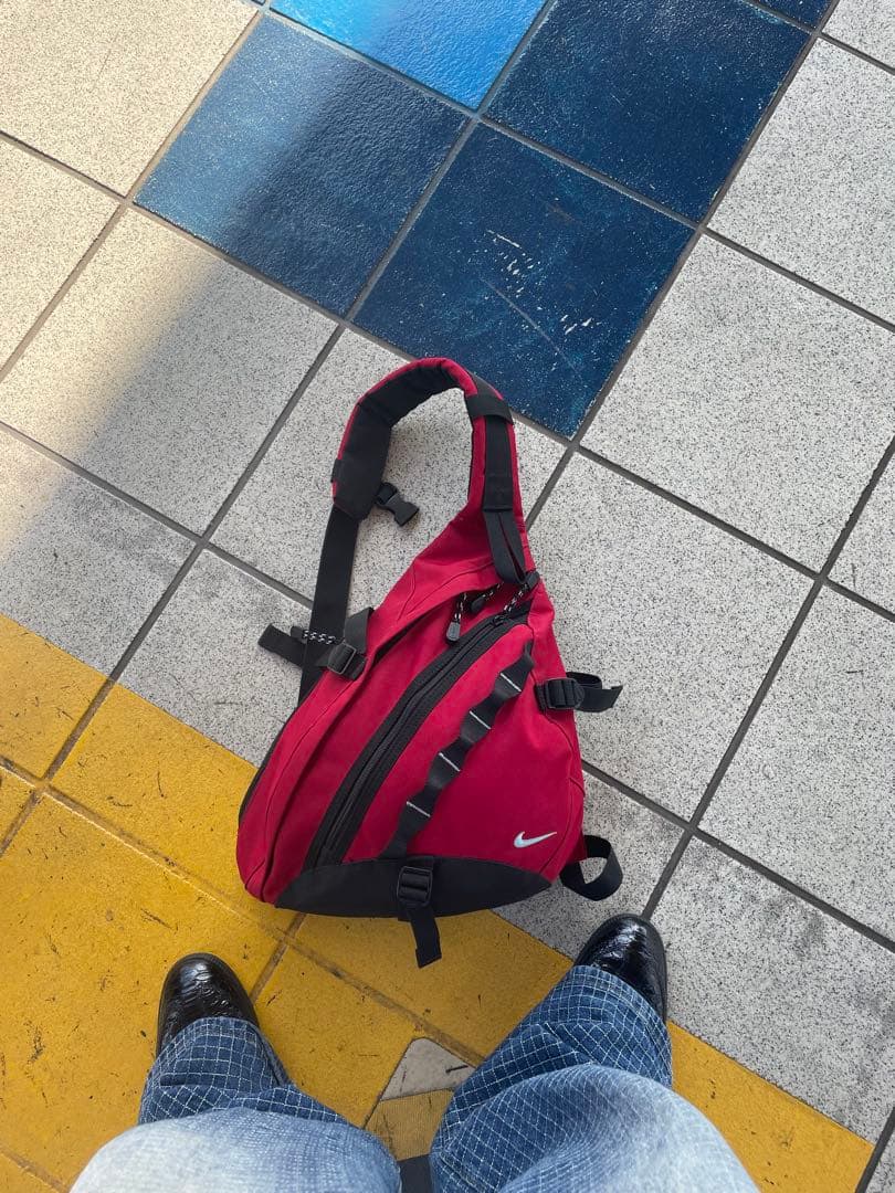 NIKE ナイキ スリングバッグ ワンショルダーバッグ y2k 00s