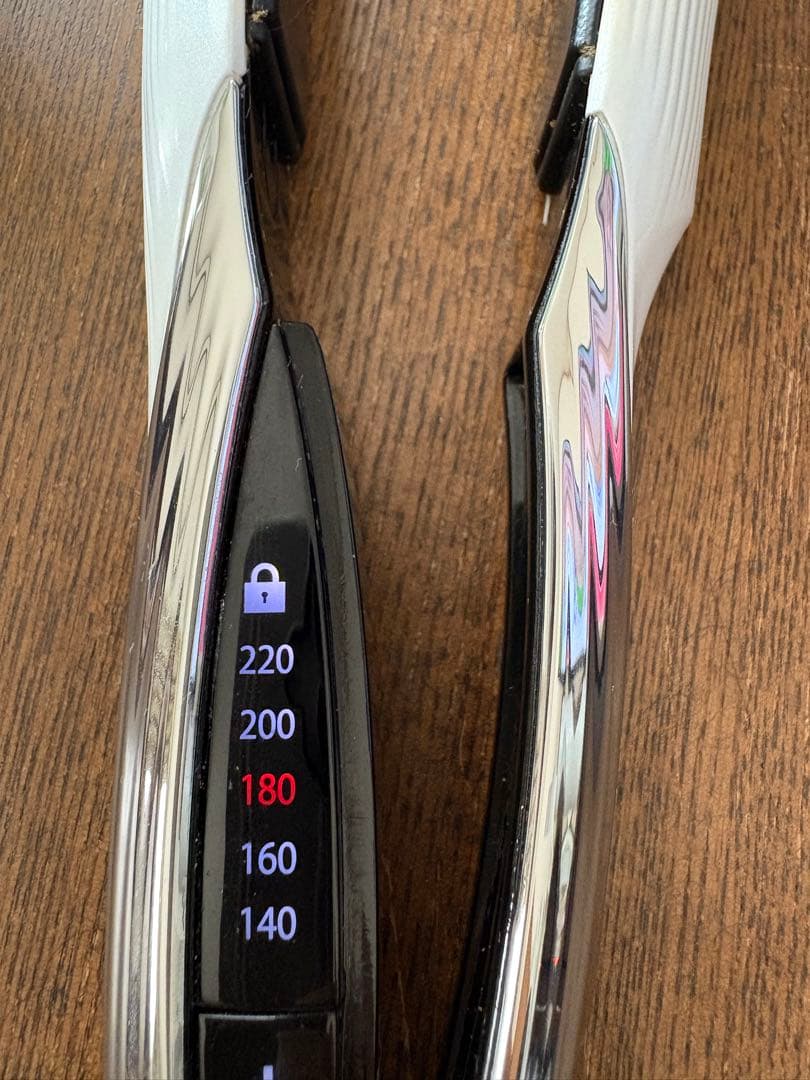 リファ　ストレートアイロン 8月25日まで価格