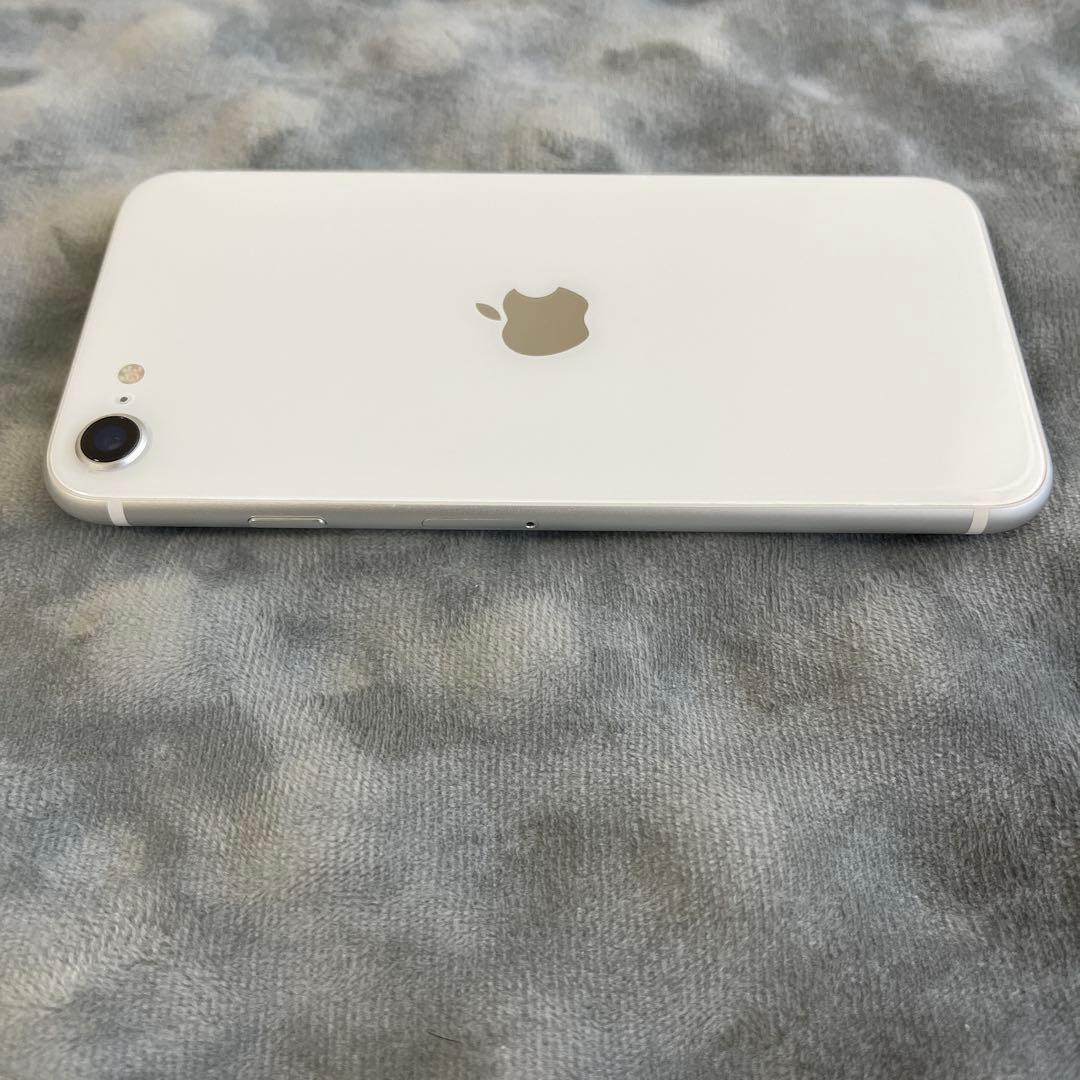iPhone SE (第2世代) 128GB ホワイト SIMフリー