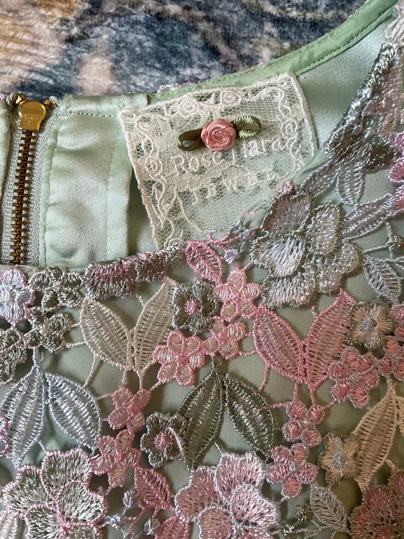 Rose Tiara ジュエルフラワー　ケミカルレースワンピース　42