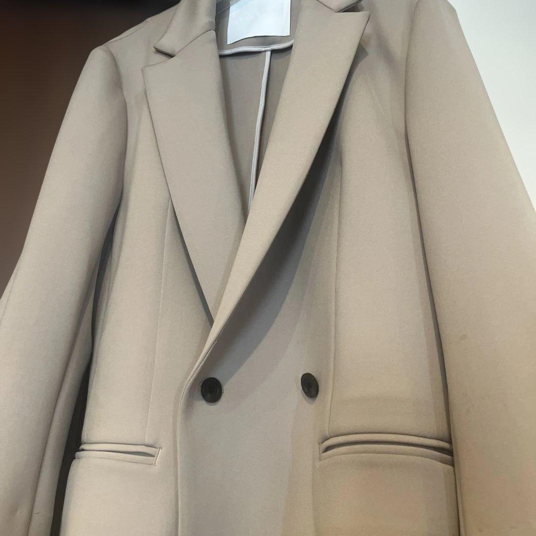 Roughlow ジャケット