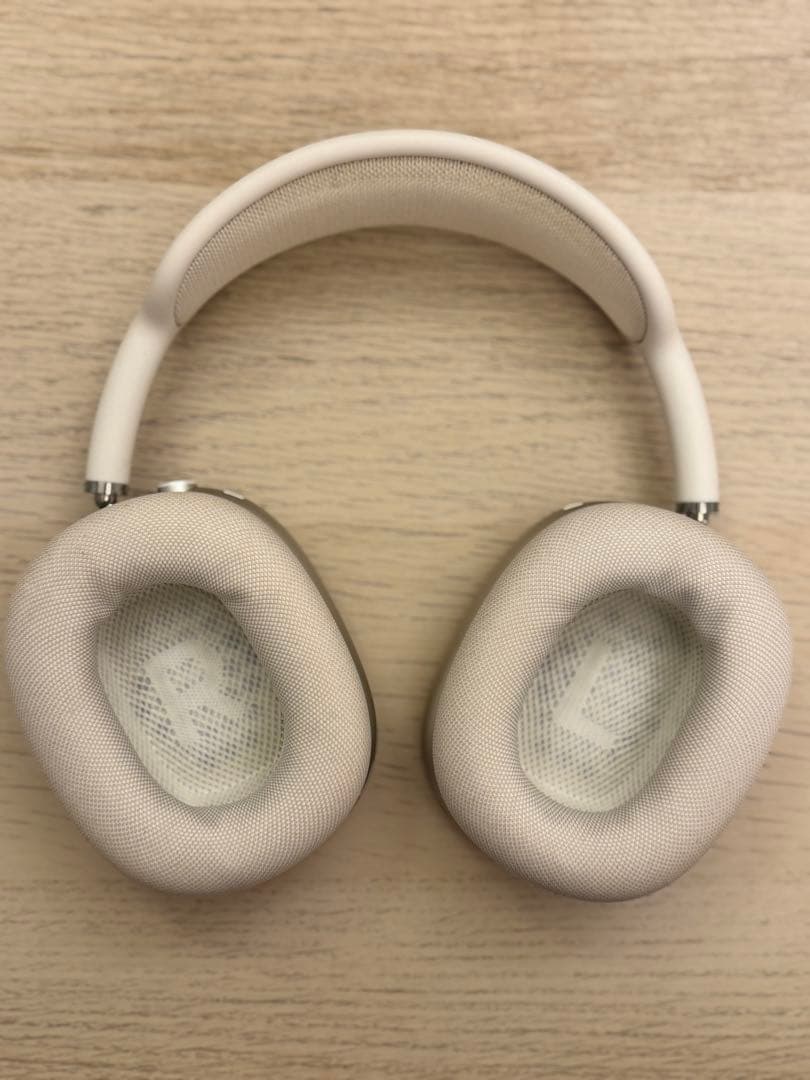 AirPods MAX スターライト