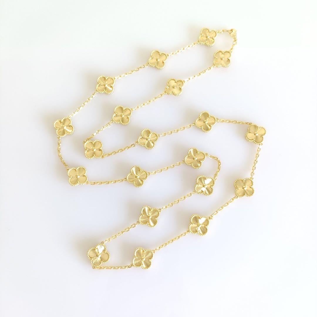 イエローゴールド 20pクローバーロングネックレス