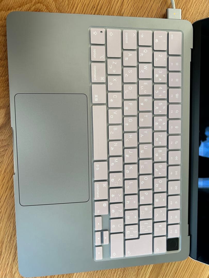 MacBook本体 Apple MacBook Air M2 2022 16GB 256GB