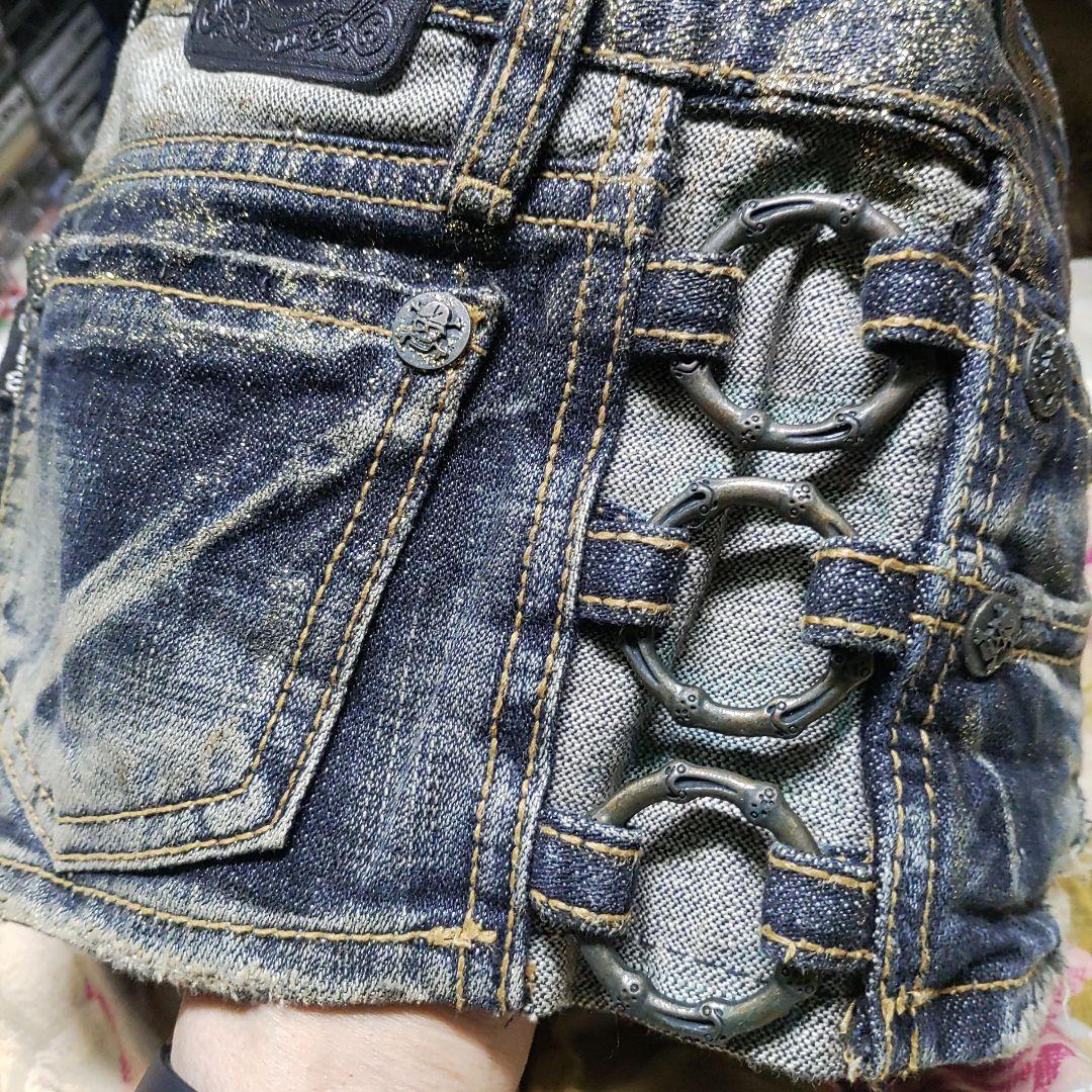 r.d.a. jeans ダメージデニムショートパンツ　23インチ