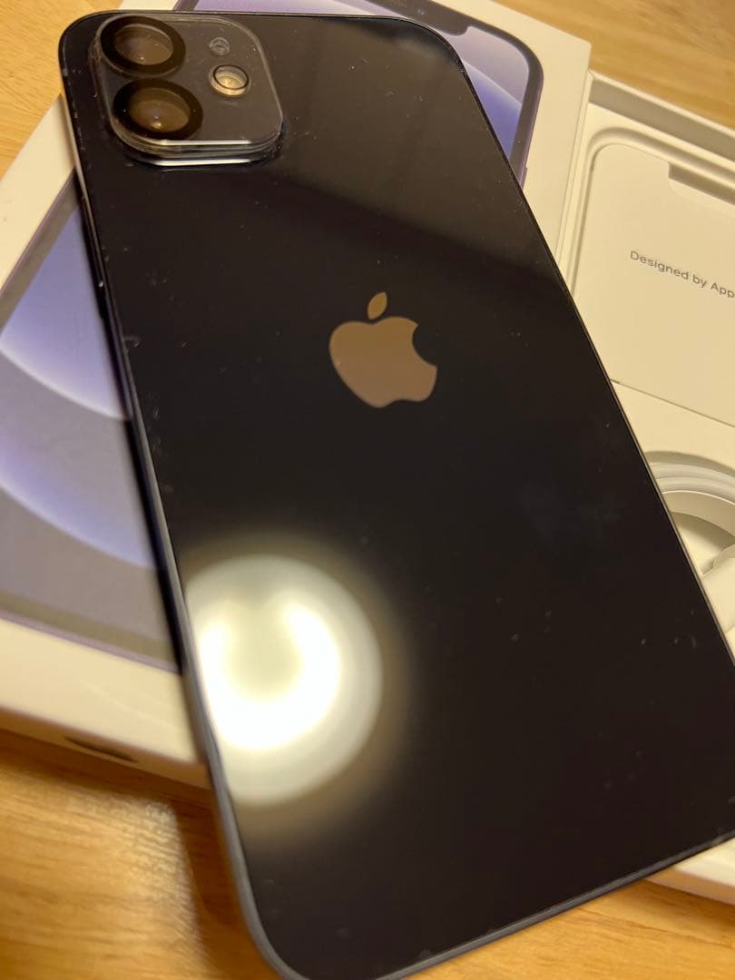 美品 iPhone 12 ブラック 64GB 本体 箱・充電ケーブル付き