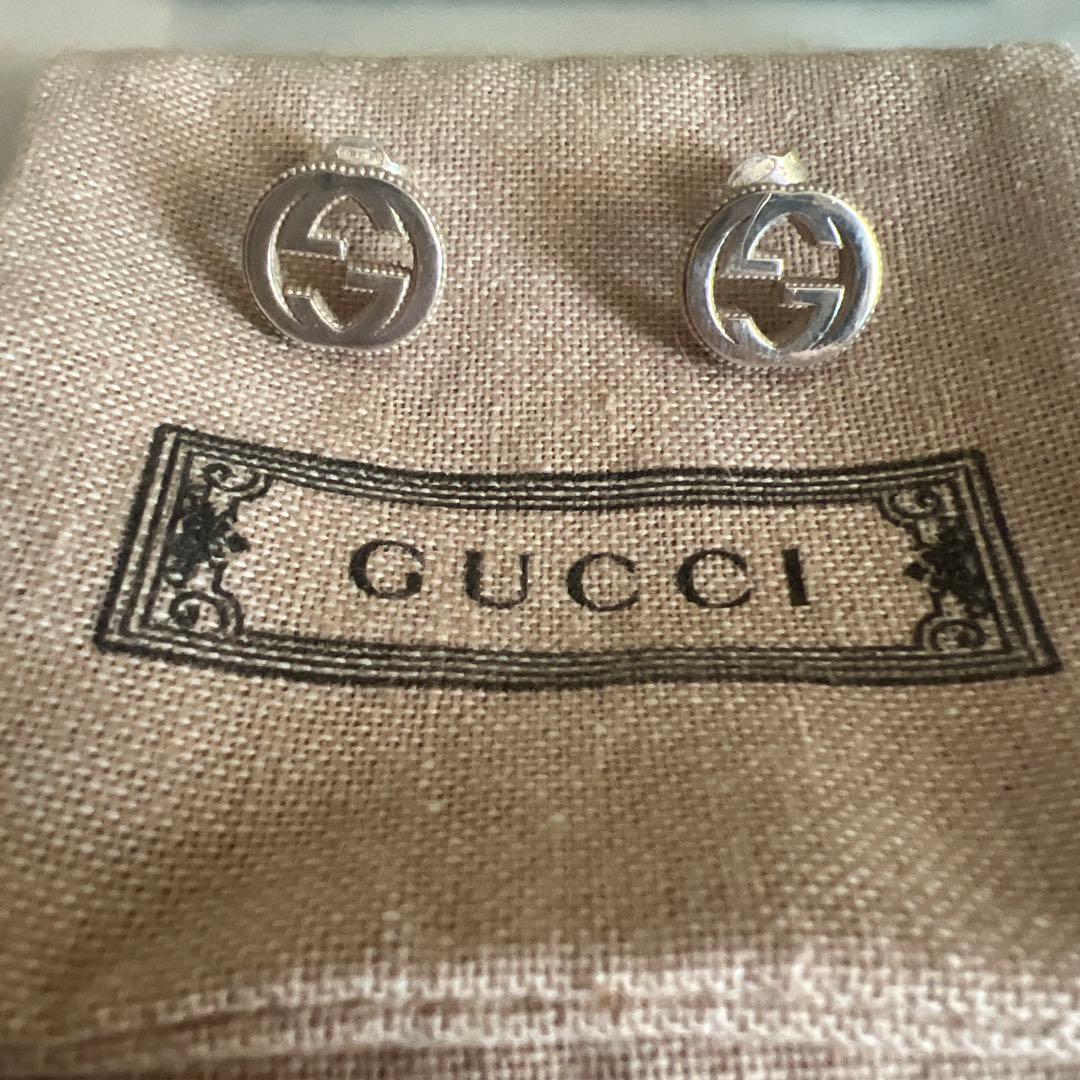 C*)様 GUCCI ダブルGロゴ ピアス(両耳用) 定価45000
