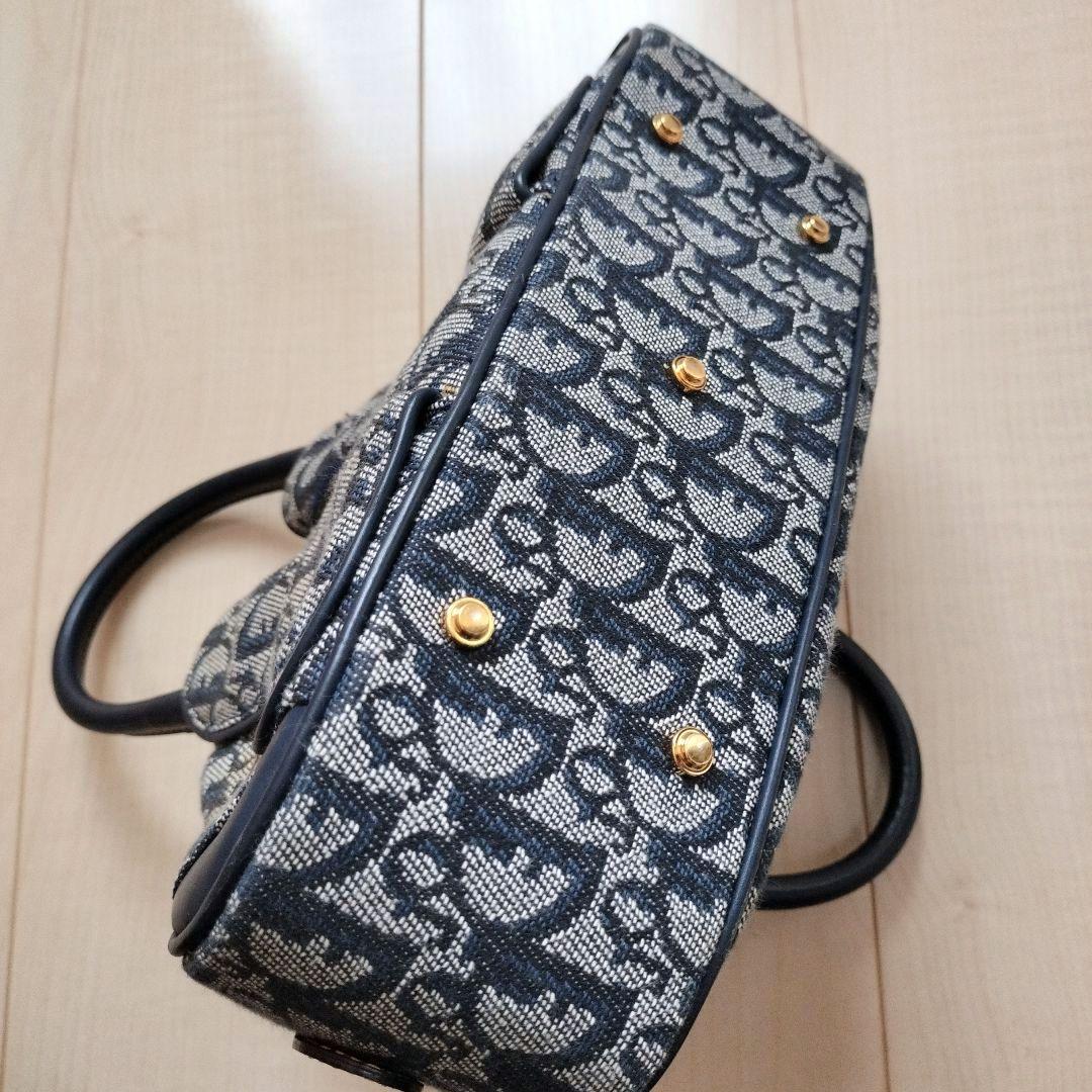 Dior ロゴ入りハンドバッグ ネイビー