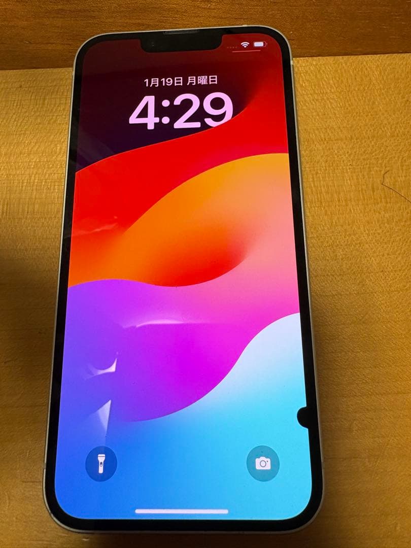 Apple iPhone 14 ホワイト本体