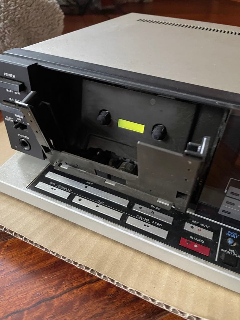 AIWA STEREO CASSETTE DECK FF70 カセットデッキ