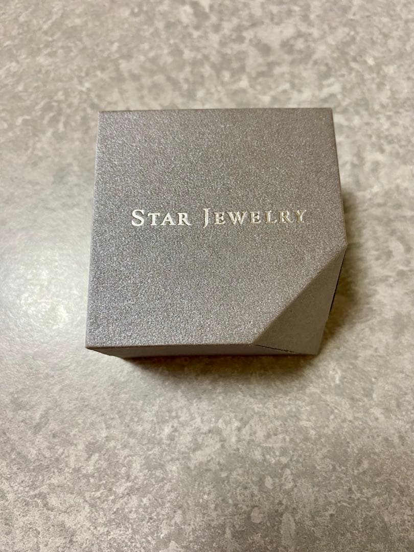 BAYMAX　スタージュエリー　K18ネックレス　美品です(*^^*)