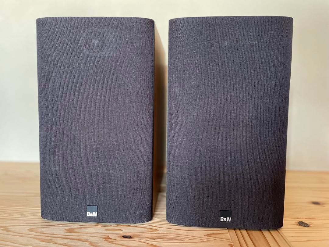 Bowers & Wilkins ブックシェルフスピーカー　685