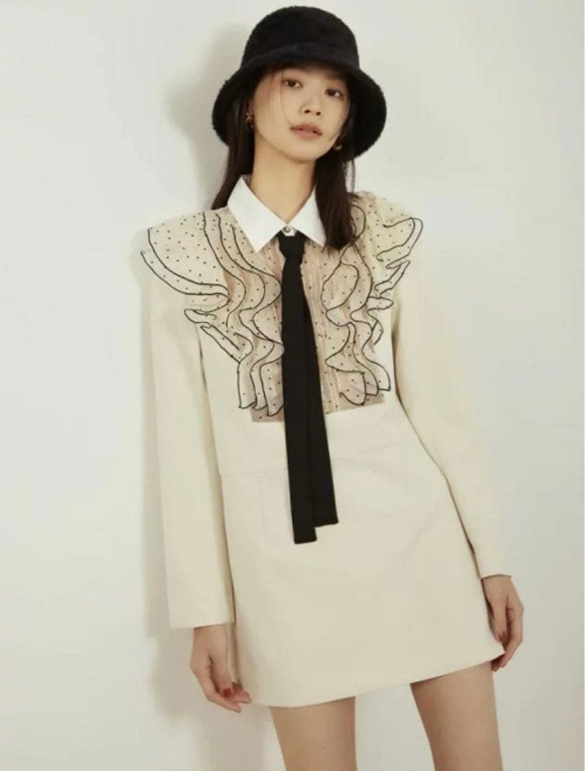 LILY BROWN リリーブラウン フロントフ リルミニドレス