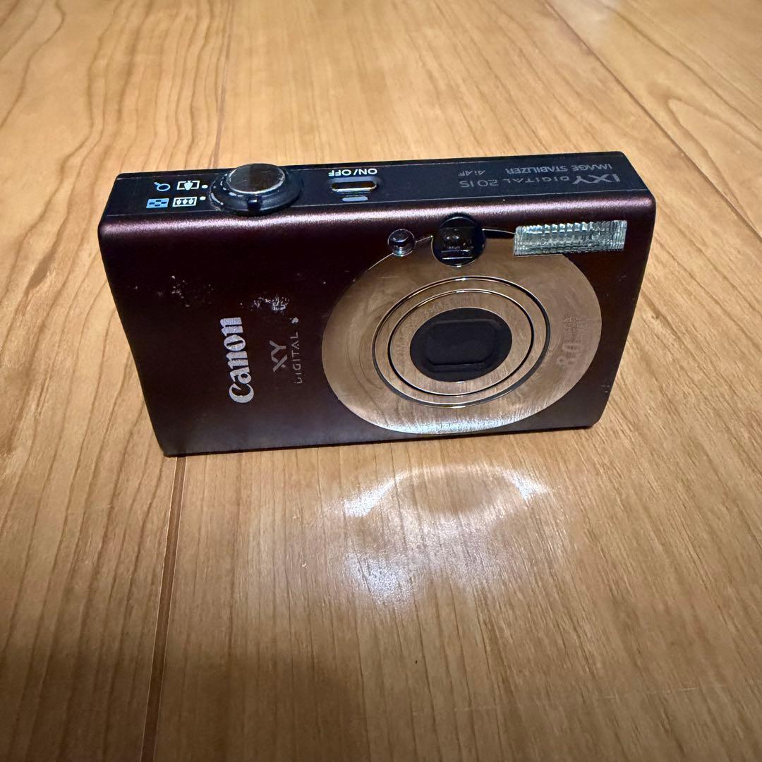 デジタルカメラ　Canon IXY DIGITAL20IS 8.0メガピクセル