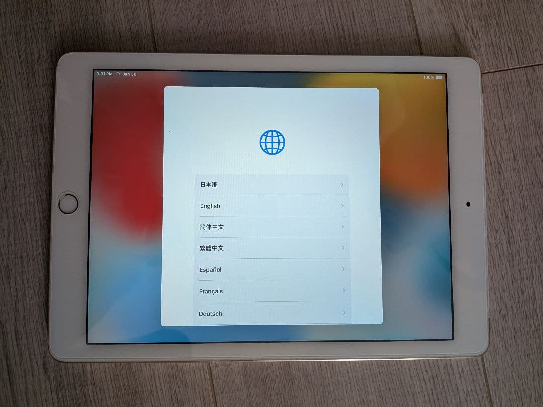 iPadAir2 本体 ブラックカバー付き 64GB