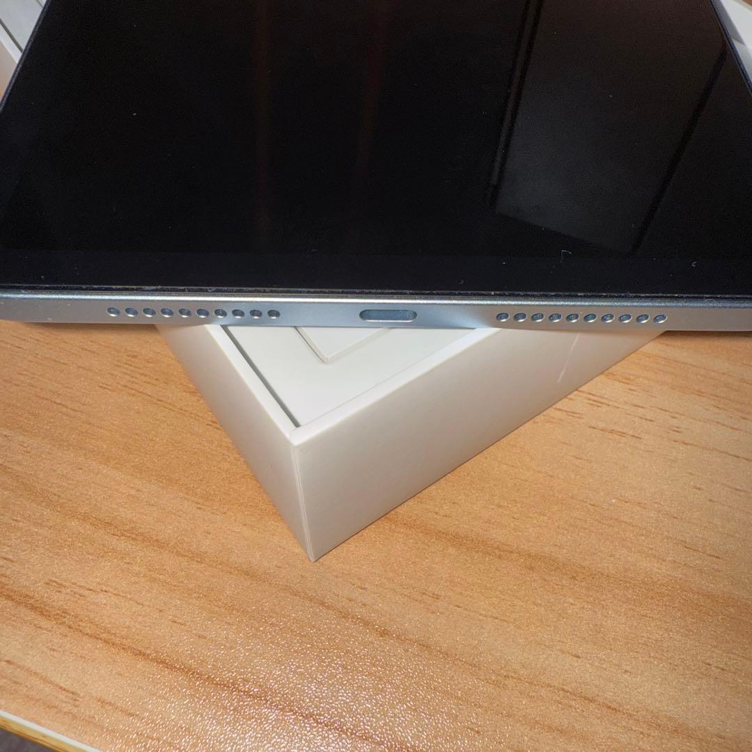 iPadmini7 A17Pro WiFiモデル 128GB ブルー カバー付き