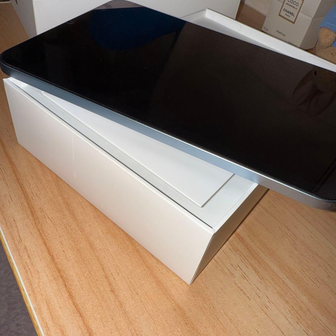 iPadmini7 A17Pro WiFiモデル 128GB ブルー カバー付き