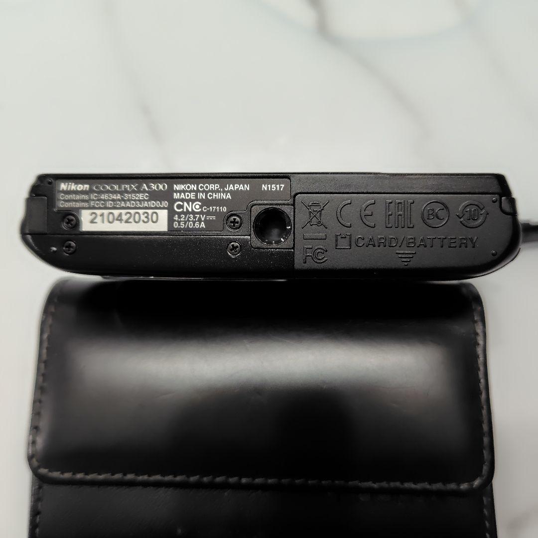 nikon coolpix a300 デジタルカメラ ニコン　ブラック