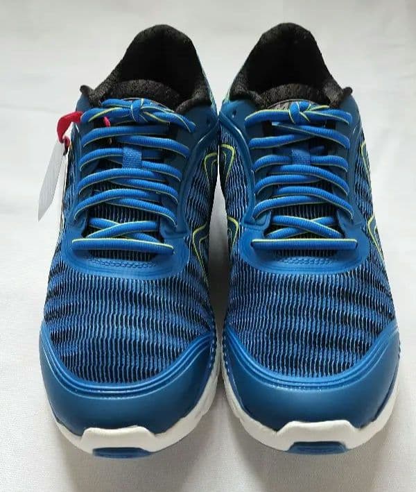 未使用　MBT ランニングシューズ RACER 18M　27cm　姿勢補正